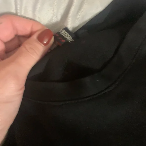 Versace - Picture 3 of 3